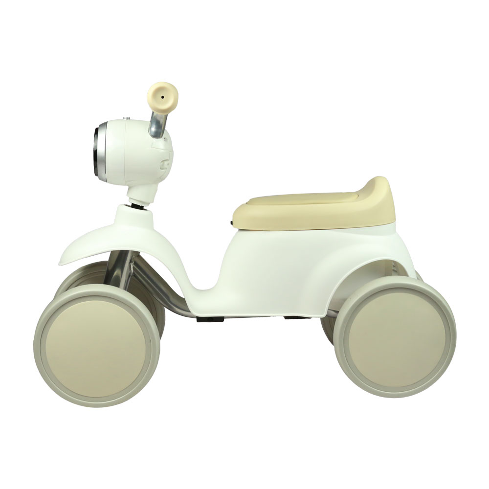 Đồ chơi xe chòi chân trẻ em