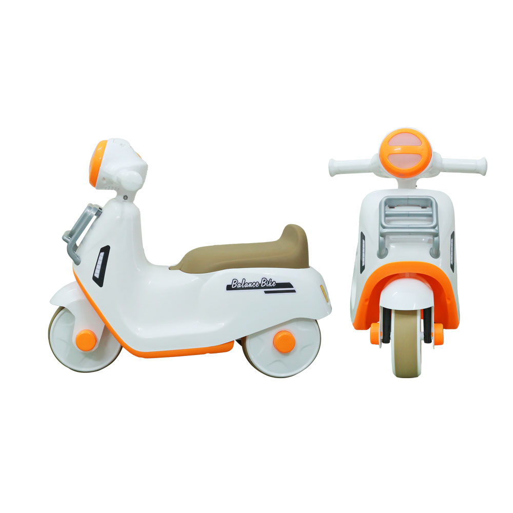 Đồ chơi xe 3 bánh trẻ em có nhạc đèn