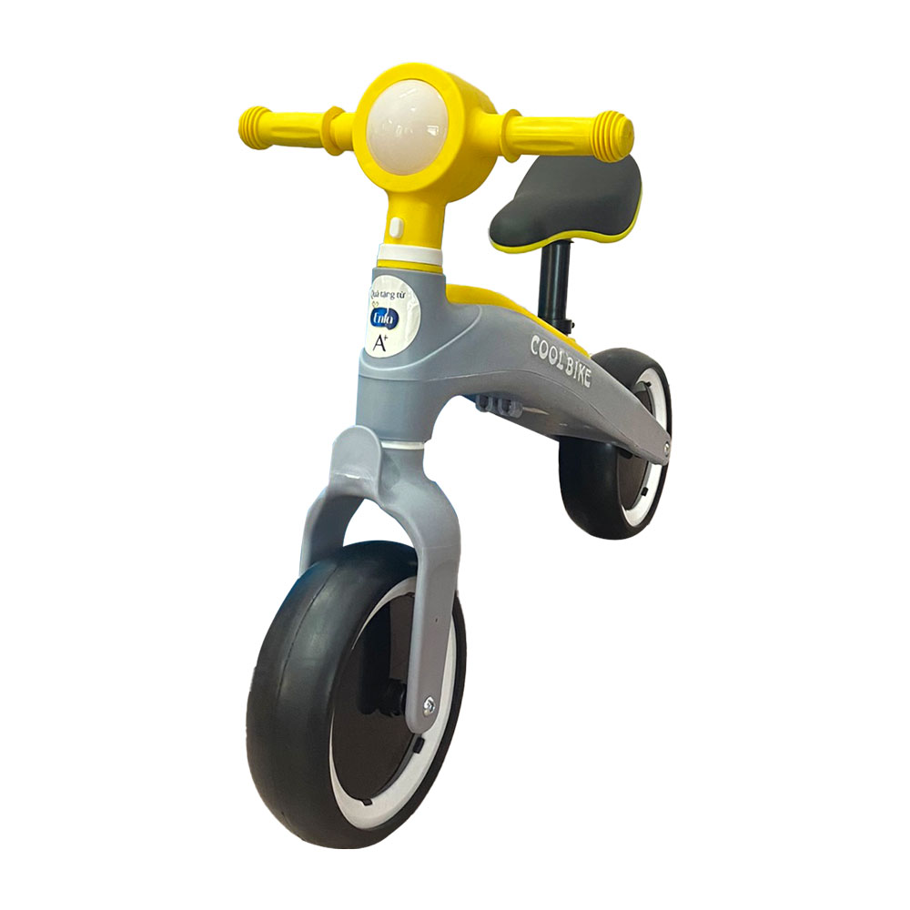 Đồ chơi xe cân bằng