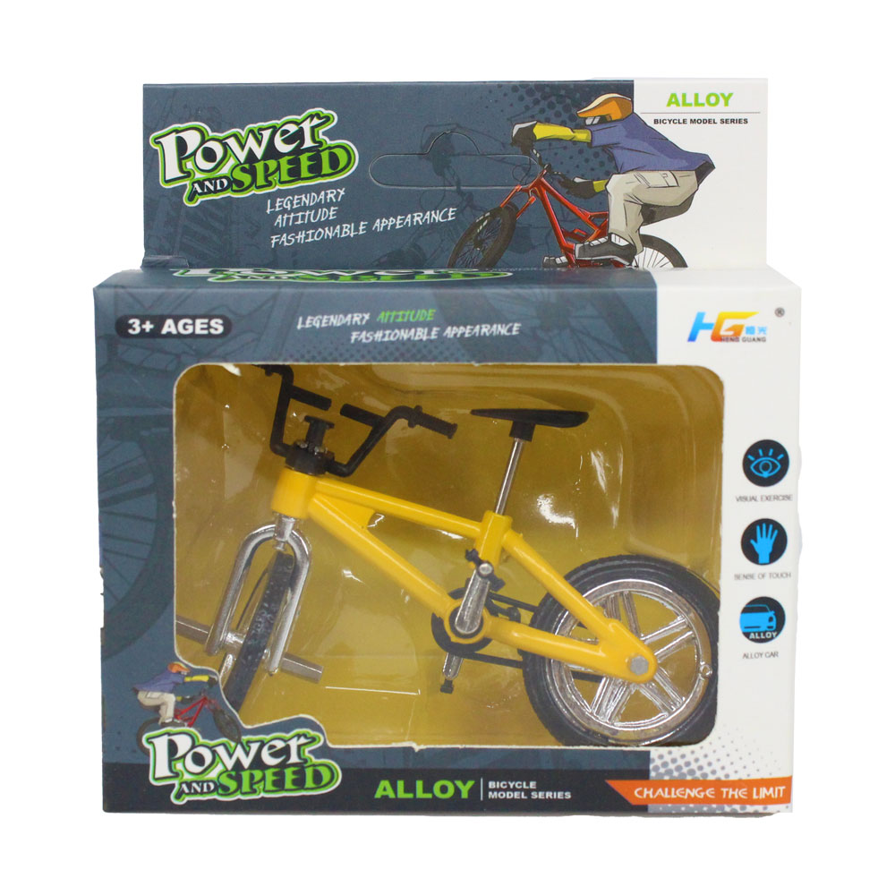 Đồ chơi xe đạp mini trưng bày