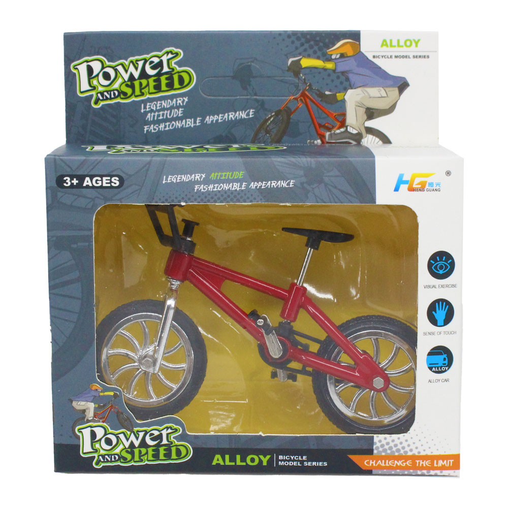 Đồ chơi xe đạp mini trưng bày