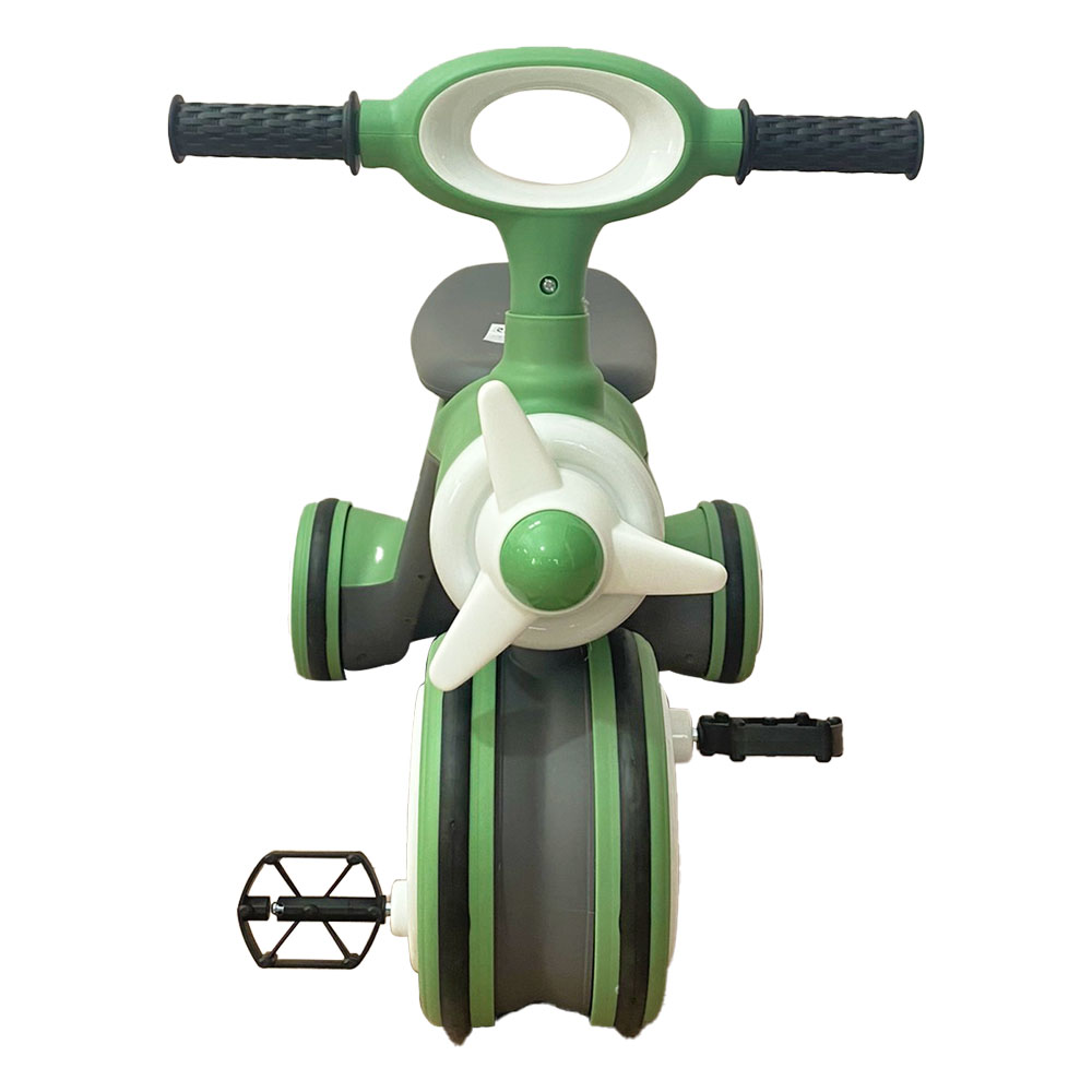 Đồ chơi xe ba bánh dùng pin