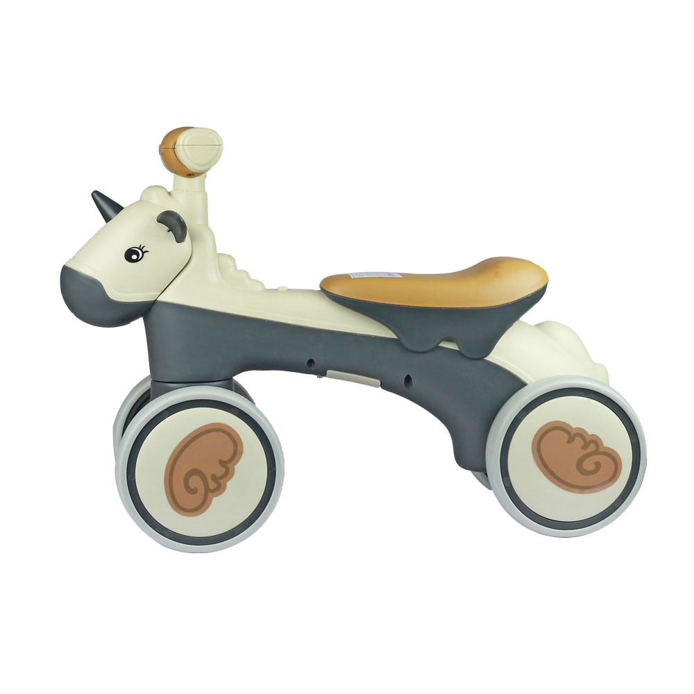 Đồ chơi xe chòi chân trẻ em