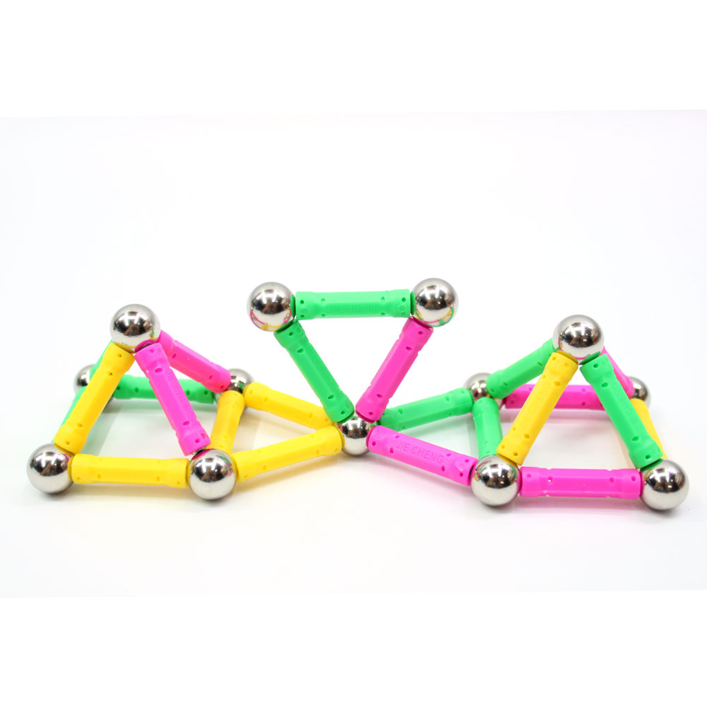 Đồ chơi xếp khối nam châm 3D 48M