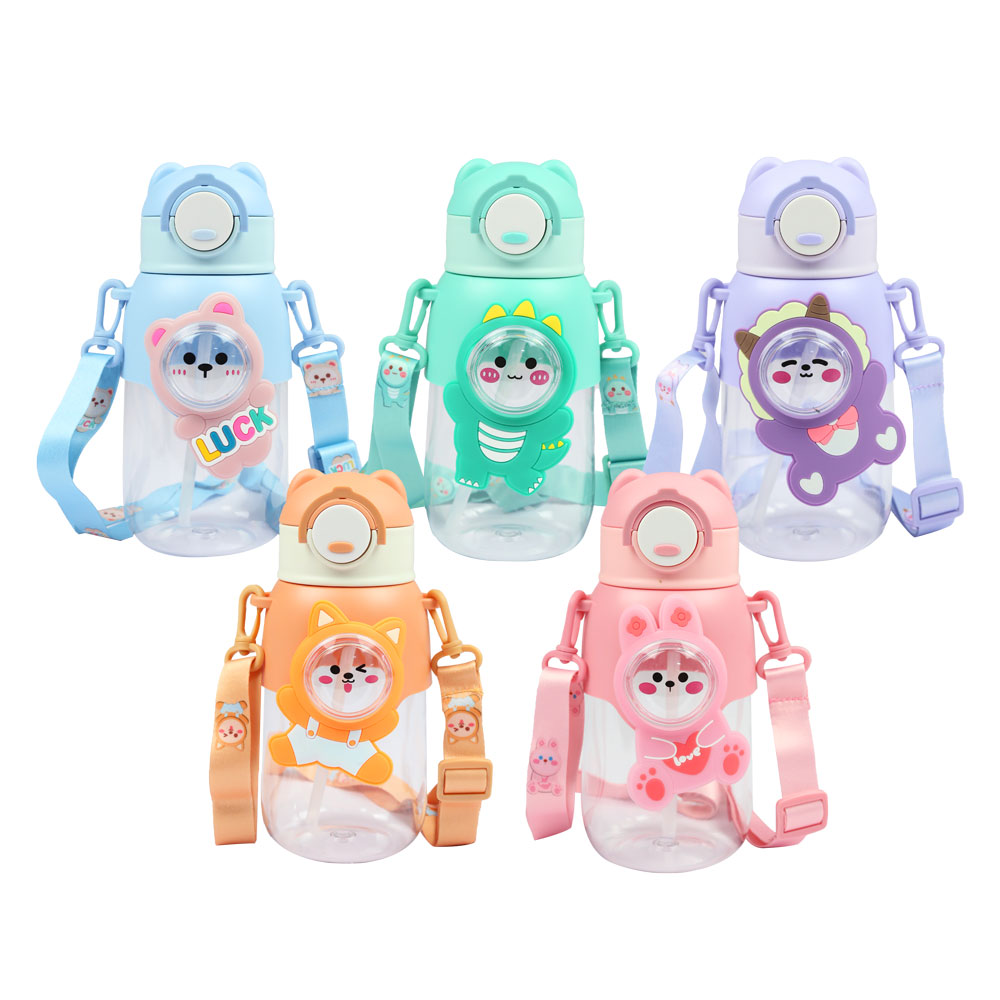 Bình nước kèm dây đeo cho bé