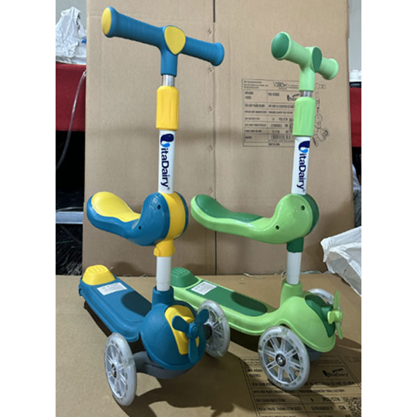 Đồ chơi xe scooter có ghế có đèn