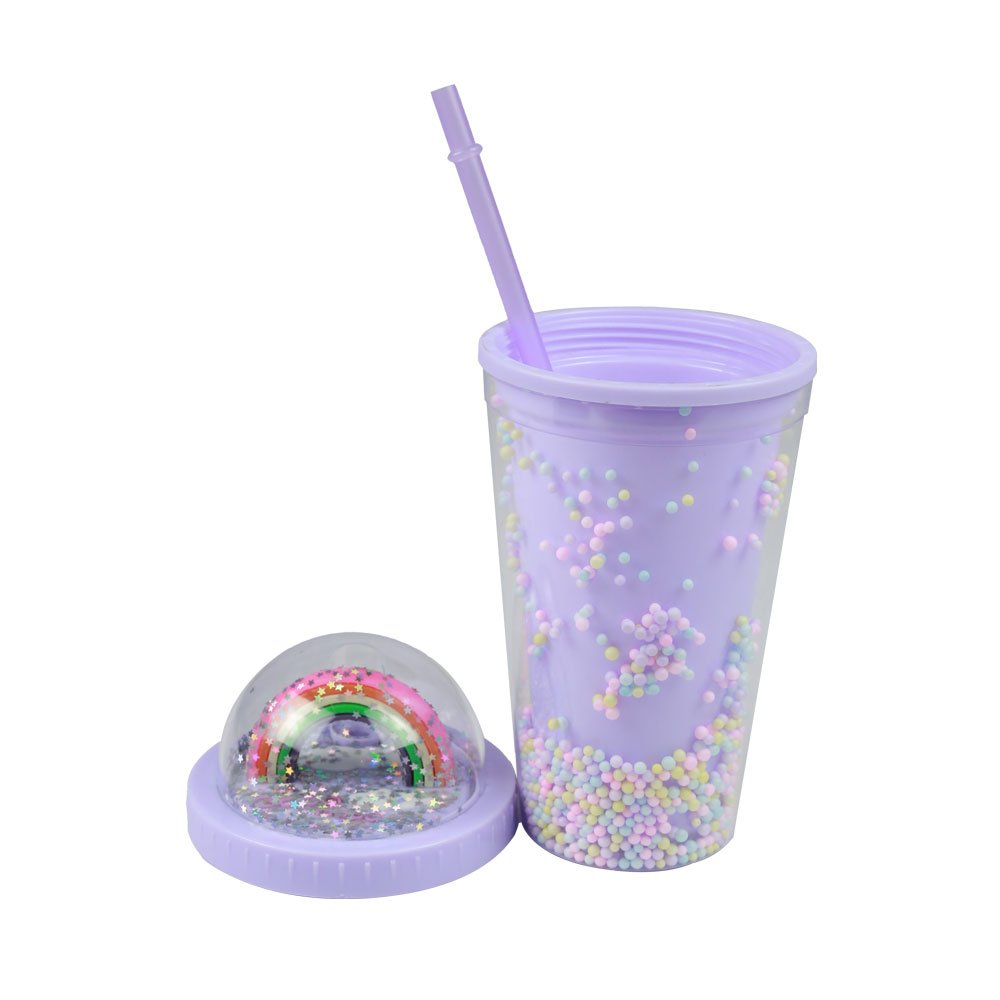 Bình nước trẻ em