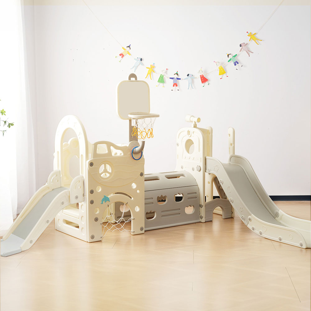 Đồ chơi liên hoàn trẻ em trong nhà