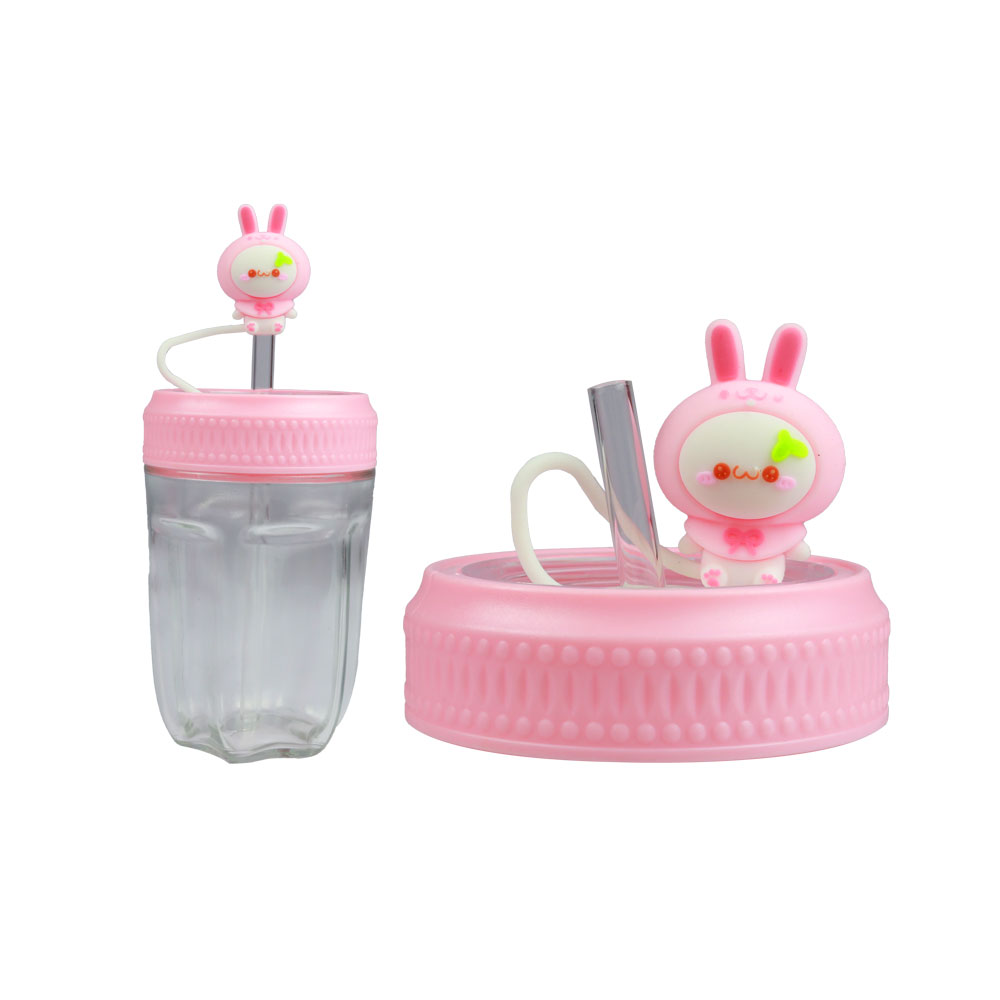 Bình thủy tinh dùng uống nước